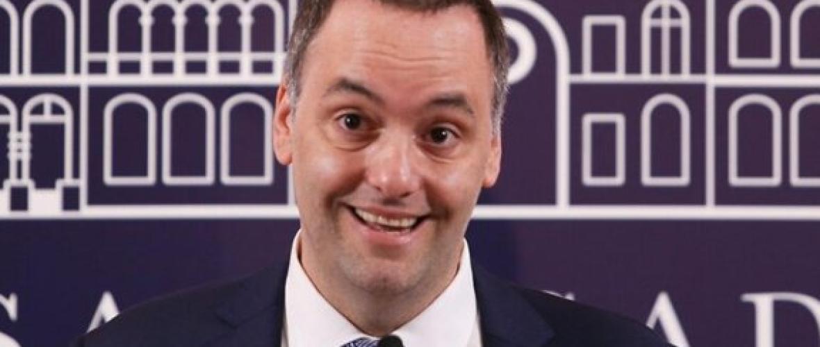 La Justicia investiga los viajes de Manuel Adorni y detecta irregularidades en la mayoría de sus traslados