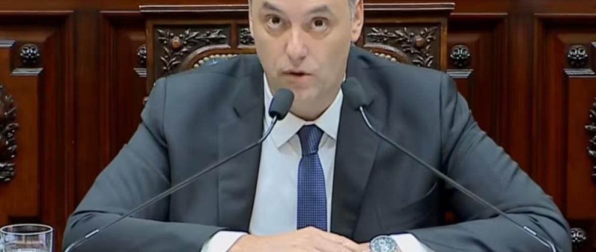 Manuel Adorni: investigan gastos y deudas por más de USD 800.000 en la causa por enriquecimiento ilícito
