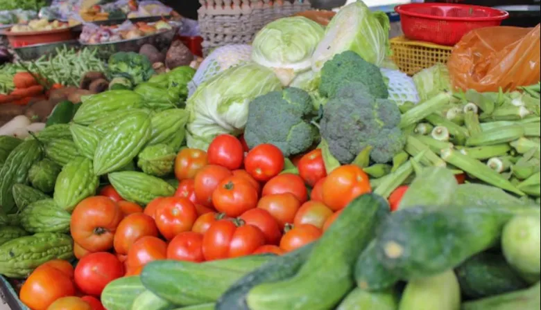 Precios accesibles para familias platenses, ofertas y promociones en el Mercado Bonaerense Fijo La Plata