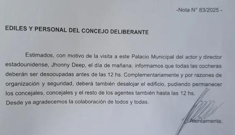 La Municipalidad de La Plata ordenó desocupar el Palacio por la visita de Johnny Depp