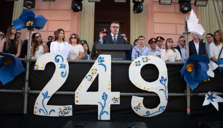 Hourcade presentó el Plan 2030 con ejes de trabajo, turismo y suelo urbano para Magdalena