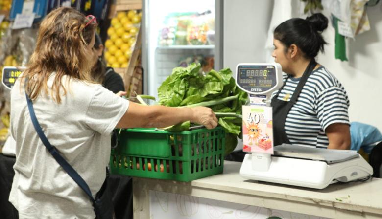 Mercado Bonaerense Fijo actualiza precios con carnes desde $10.000 y reintegros del 40% con Cuenta DNI