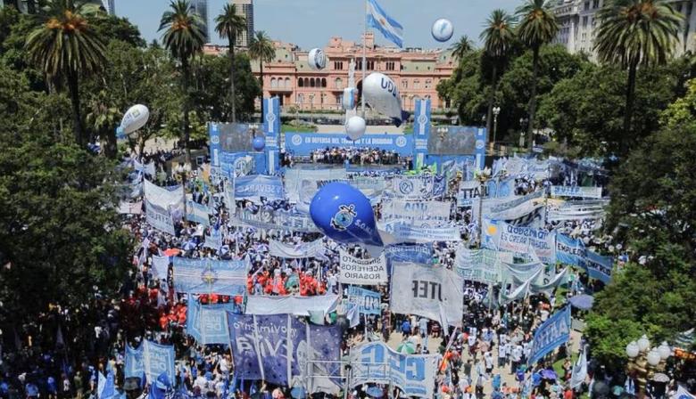 El peronismo llega dividido al Día del Trabajador entre actos, tensiones y nuevas corrientes