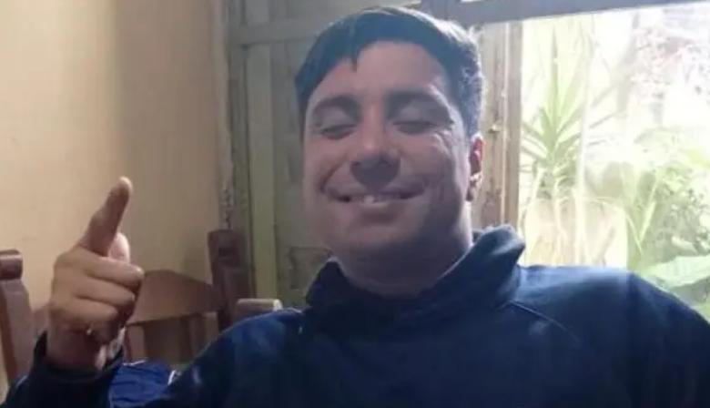 Entre banderas, canciones y lágrimas: despidieron a Santiago Correa y renovaron el pedido de justicia
