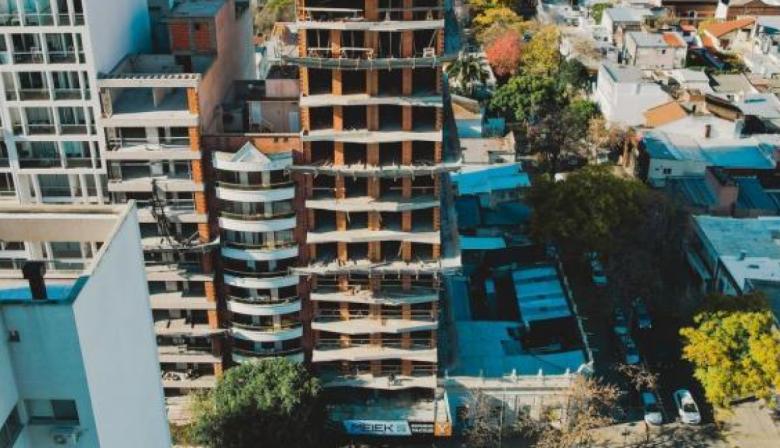 Martilleros de La Plata rechazan el proyecto de LLA para desregular inmobiliarias y alertan por posibles estafas