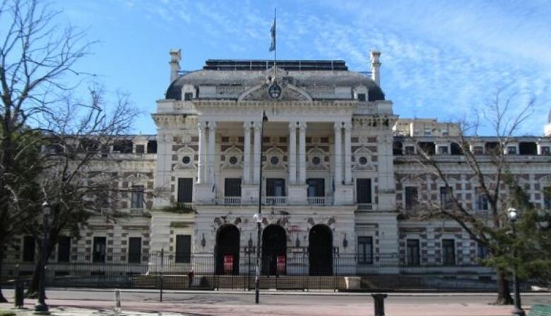UPCN aceptó la oferta salarial de la Provincia y los estatales cobrarán un aumento del 7%
