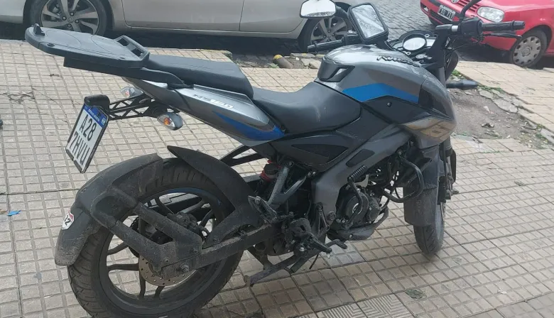 La Plata: detuvieron a tres adolescentes acusados de intentar robar una moto en pleno centro