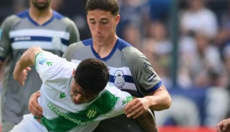 Gimnasia empató 2-2 con Banfield y dejó escapar una victoria clave en el Bosque