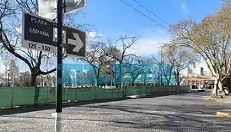 Plaza España: habrá cortes de tránsito durante un mes por obras de pavimentación en La Plata