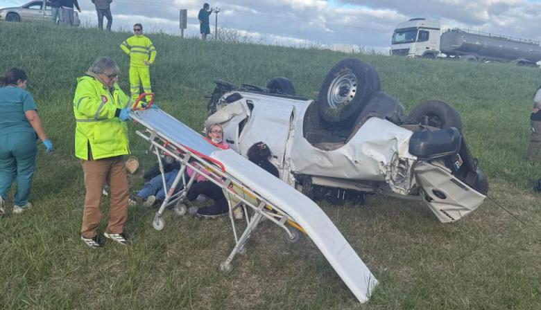 Quiénes eran los dos platenses que murieron tras el vuelco fatal en la Ruta 2
