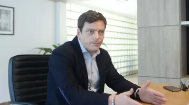 Proponen una consulta ciudadana en La Plata para avanzar hacia la autonomía municipal