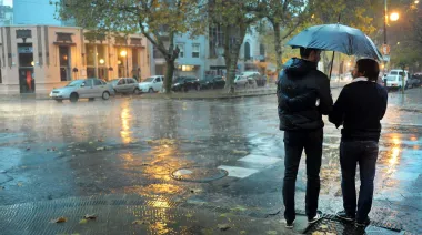 Fin de semana largo pasado por agua en La Plata: cuándo se espera que mejore el clima