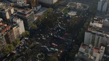 La UNLP marcha al Congreso contra el veto de Milei a la Ley de Financiamiento Universitario