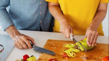 UCALP dicta un taller sobre alimentación y salud en adultos mayores en La Plata