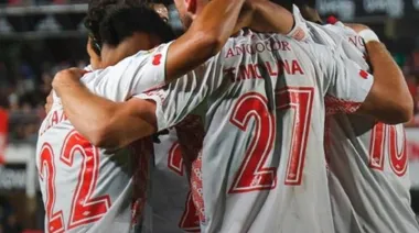 Estudiantes complicado para octavos