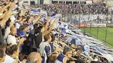 Trabajadores de Gimnasia reclaman por sueldos atrasados y anuncian nueva medida de fuerza