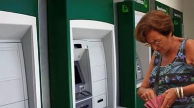 La Provincia pagará el aguinaldo a los trabajadores públicos bonaerenses antes de las fiestas