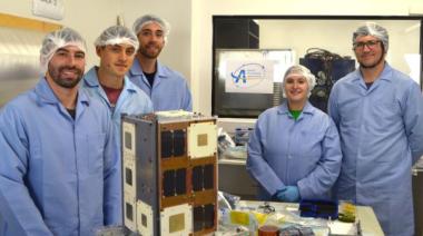 La Plata sigue de cerca el lanzamiento del satélite argentino Atenea rumbo a la Luna