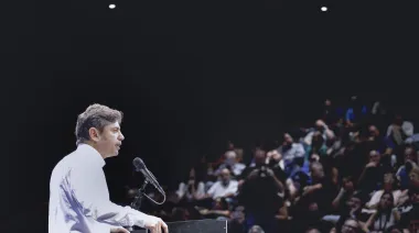 Kicillof: llamó a construir una alternativa para “terminar con el ciclo de Milei”