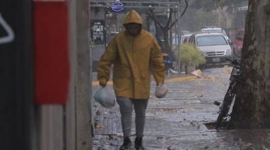 Alerta amarilla por tormentas en La Plata: llegan lluvias intensas, ráfagas y posible granizo