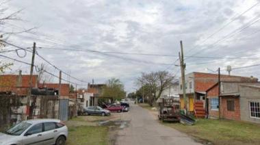 Sospechan de “polichorros” tras un allanamiento en Tolosa: denuncian robo de dinero