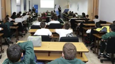 Alertan por presión impositiva y atraso en cuotas que agravan la crisis de colegios privados en Buenos Aires