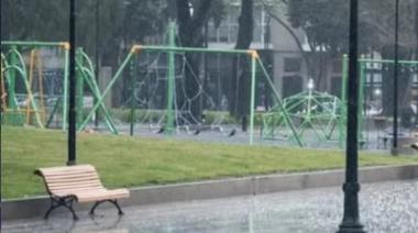 Pronostican lluvias y chaparrones en La Plata con mejoras temporarias hasta mañana