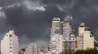 Alerta amarillo por tormentas en La Plata: pronostican lluvias intensas, ráfagas y posible granizo