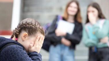 Psicólogos en escuelas: impulsan un proyecto para fortalecer la salud mental en la provincia