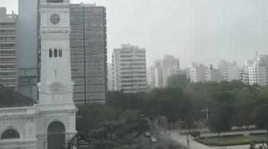 Clima en La Plata: viernes con humedad, cielo nublado y probabilidad de lluvias hacia la noche
