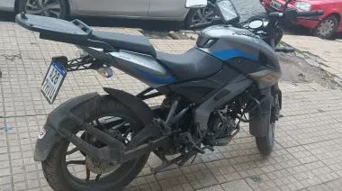 La Plata: detuvieron a tres adolescentes acusados de intentar robar una moto en pleno centro