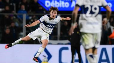 Gimnasia cambia tras la goleada en el clásico: Harlen Castillo debutaría y vuelve el doble nueve