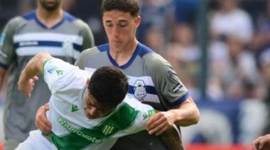 Gimnasia empató 2-2 con Banfield y dejó escapar una victoria clave en el Bosque