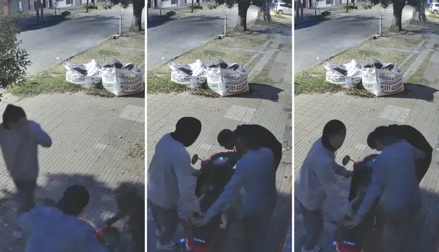 Barrio Hipódromo: cámaras registraron el robo de una moto en 39 y 121 y los ladrones rompieron un dispositivo