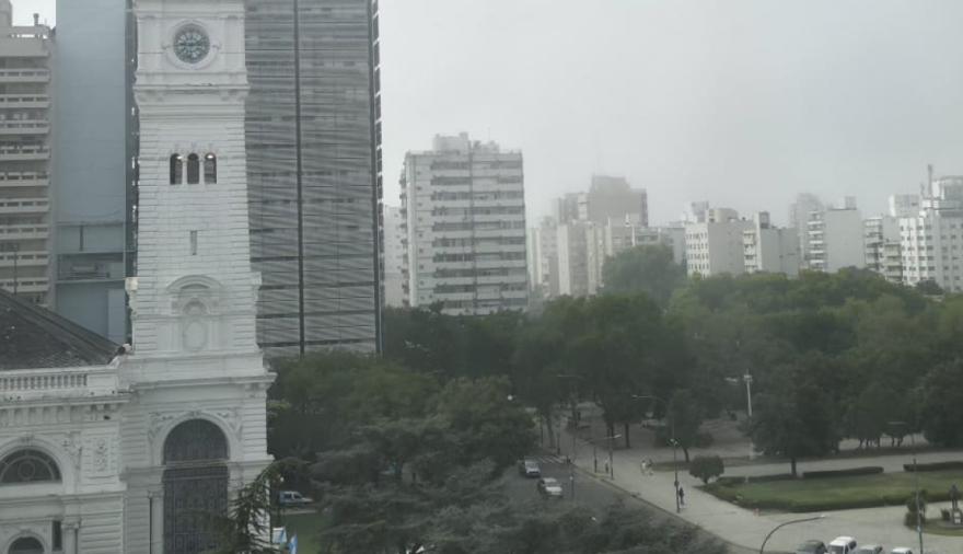 Miércoles caluroso en La Plata, con lluvias hacia la noche