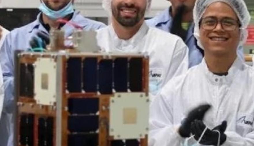 Argentina logra un hito espacial: el satélite Atenea completó con éxito su misión en el espacio profundo