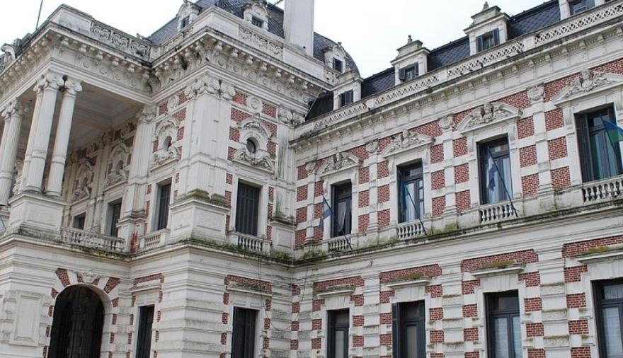 Provincia confirmó el pago de sueldos y aguinaldo: cuándo cobra cada sector