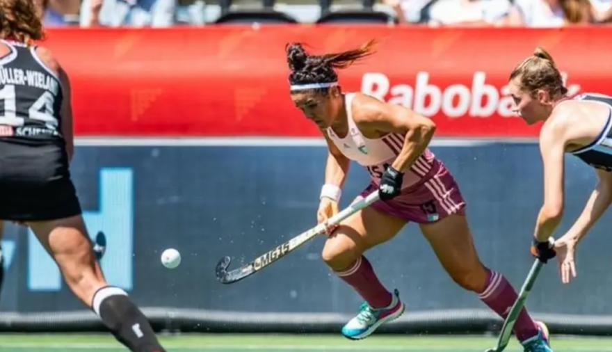 Las Leonas realizaron una visita especial en La Plata y compartieron una jornada con jóvenes deportistas