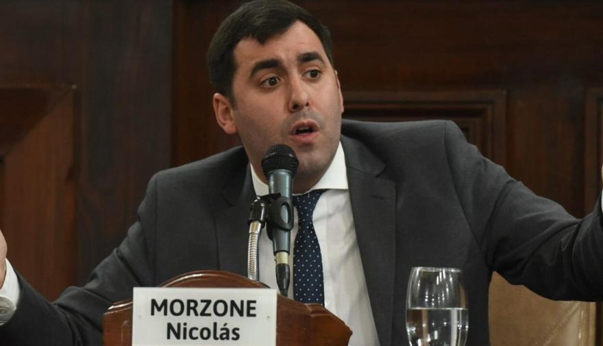 "Laburando en lo importante": el concejal Nicolás Morzone distinguió a una tiktoker de anime y reavivó el debate sobre sus prioridades