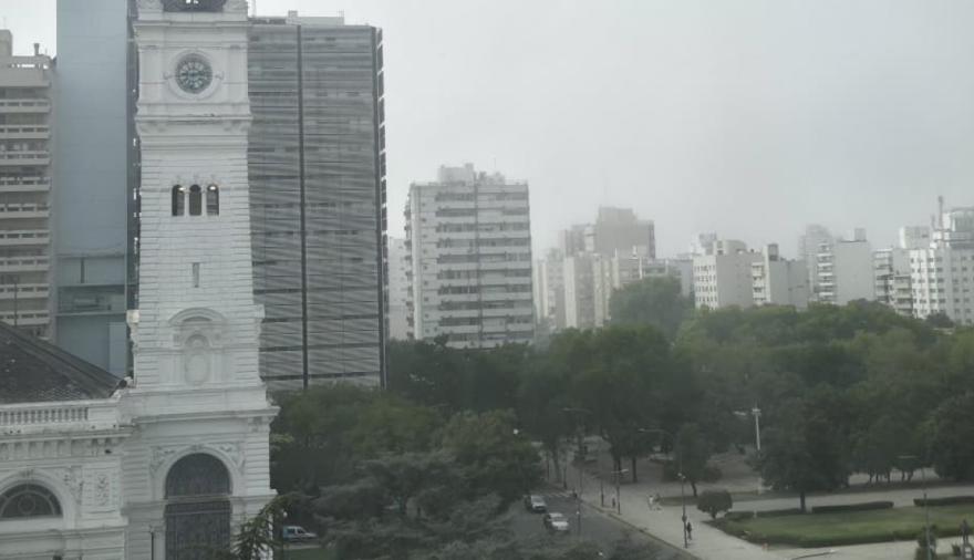 Clima en La Plata: viernes con humedad, cielo nublado y probabilidad de lluvias hacia la noche