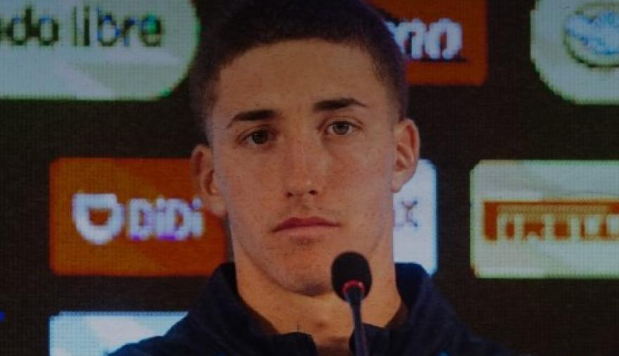 Pereyra analiza cambios y una variante sorprende