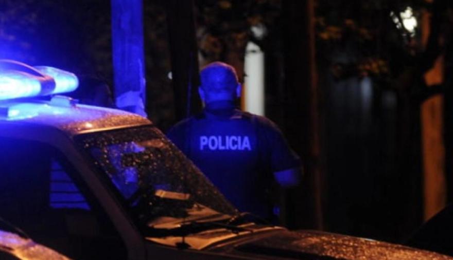Nuevo escruche en City Bell: entraron a una casa y escaparon con dólares, euros y joyas