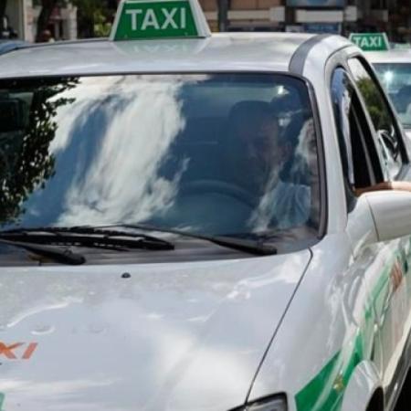 Taxistas de La Plata piden aumento del 20% en la tarifa y proponen eliminar la Tarifa 1  Bajada: