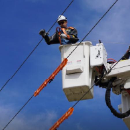 Cortes de luz en La Plata hoy: zonas y horarios afectados por obras programadas