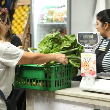 Mercado Bonaerense Fijo actualiza precios con carnes desde $10.000 y reintegros del 40% con Cuenta DNI