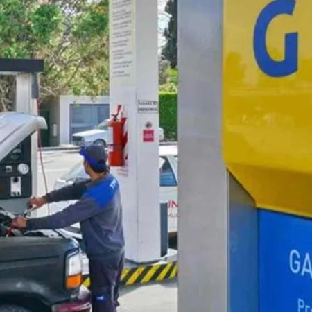 La Plata enfrenta una inédita crisis de GNC y queda aislada del abastecimiento nacional