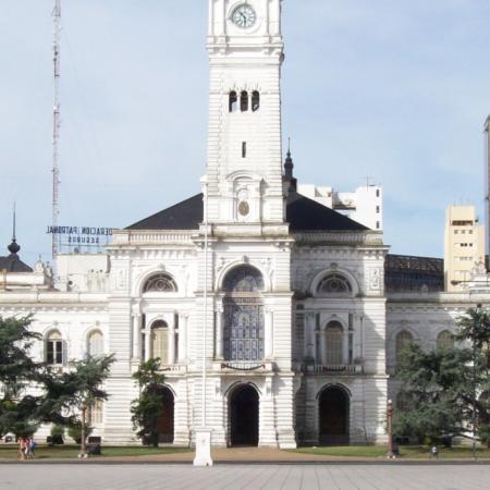 Presentan en La Plata un proyecto para exigir un test de aptitud a funcionarios públicos