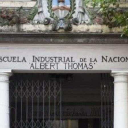 Denuncian que la caldera del Albert Thomas sigue rota y afecta el normal dictado de clases en La Plata