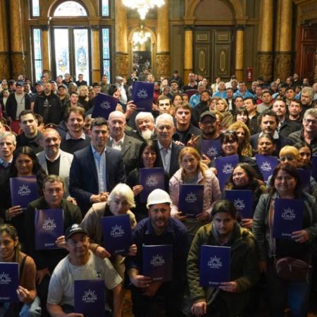 La Plata: 38 cooperativas realizarán tareas de mantenimiento urbano en distintos barrios