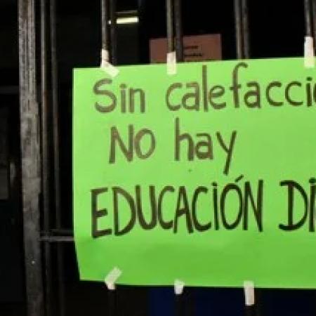 La falta de calefacción desata un fuerte reclamo en una escuela de La Plata
